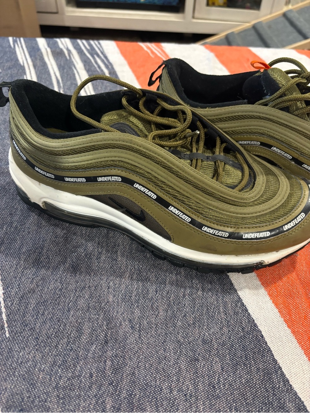 Nike Olive Green and Black Undefeated Men's Sneakers